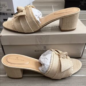 Bandolino Cream Arden2 Heeled Sandals Size 10